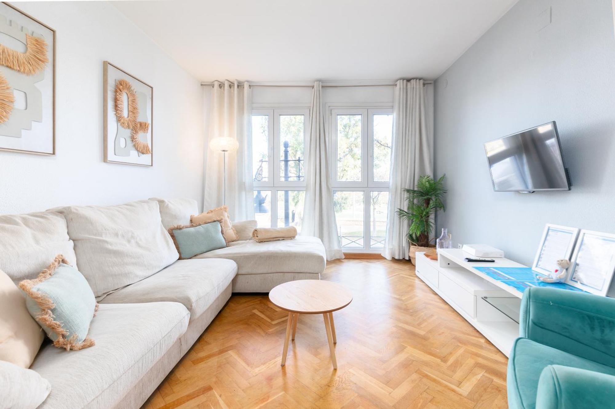 Travel Habitat Torres De Serrano Valence Extérieur photo